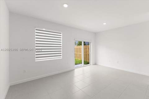 35670 SW 178 Ct, Miami FL - photo 11 of 34
