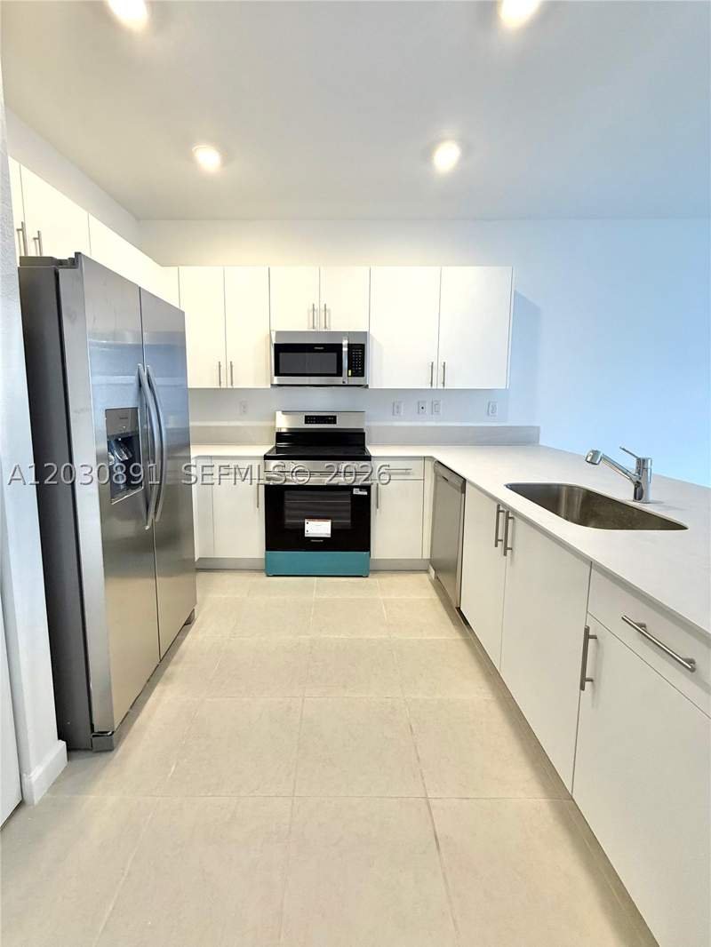 3 bedroom Townhouse at 26865 SW 121st Ave, F& F Developers, Homestead — photo 2