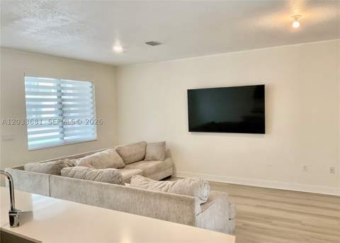 4700 NW 84th Ave 15, Doral FL - photo 10 of 50