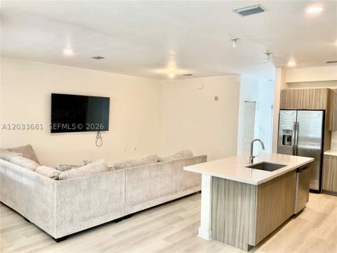 4700 NW 84th Ave 15, Doral FL - photo 9 of 50
