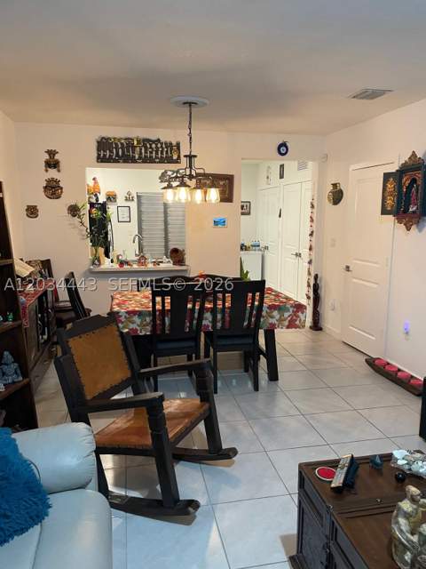 556 NE 5th St, Florida City FL - photo 10 of 21