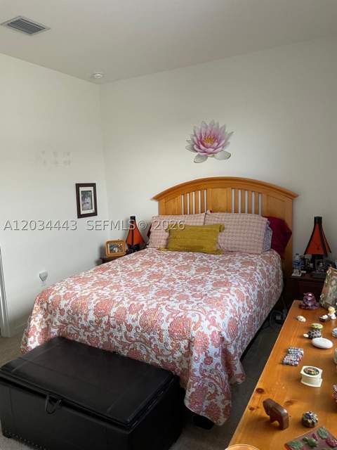 556 NE 5th St, Florida City FL - photo 15 of 21