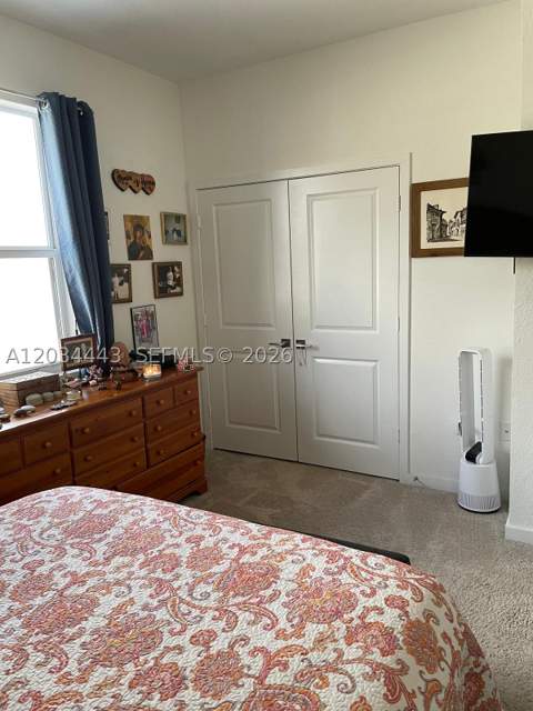 556 NE 5th St, Florida City FL - photo 16 of 21