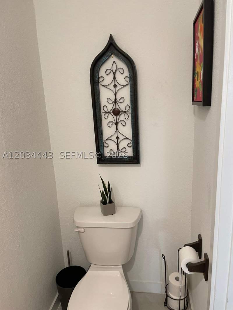 2 bedroom Townhouse at 556 NE 5th St, Fvp Subdivision, Florida City — photo 3