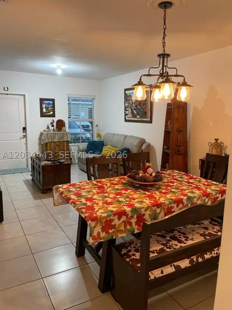 556 NE 5th St, Florida City FL - photo 9 of 21