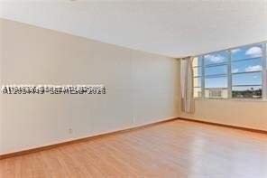 2025 NE 164th St 904, North Miami Beach FL - photo 18 of 34
