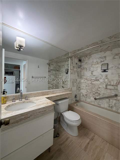 700 Biltmore Way 1216, Coral Gables FL - photo 7 of 22