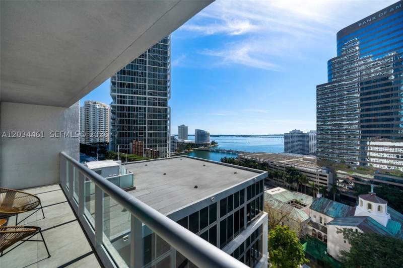 2 bedroom Condominium at 485 Brickell Ave 1709, Icon Brickell Condo No 3, Miami — photo 5