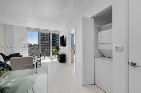 485 Brickell Ave 1709, Miami FL - photo 8 of 22