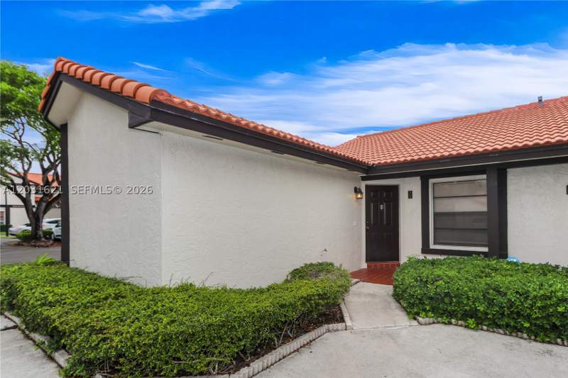 2 bedroom Condominium at 15240 SW 45th Ter 54-H, Lakes Meadow Vilg Homes C, Miami — photo 3