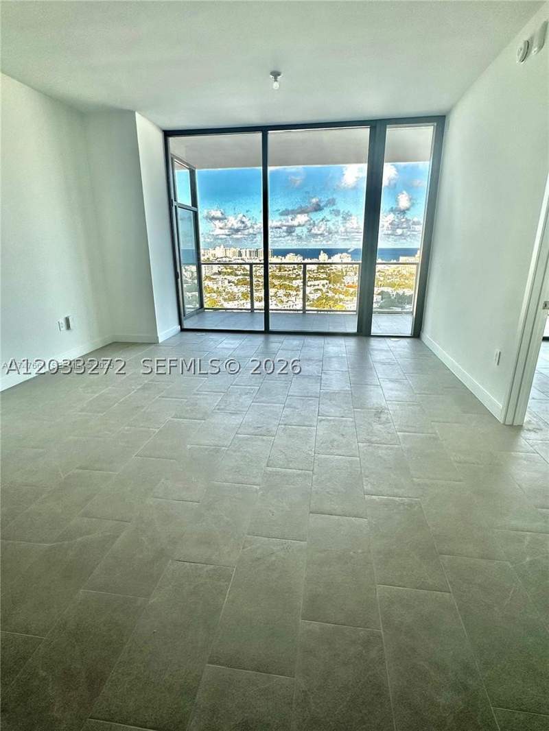 1 bedroom Condominium at 500 Alton Rd 2108, Five Park Condo, Miami Beach — photo 2