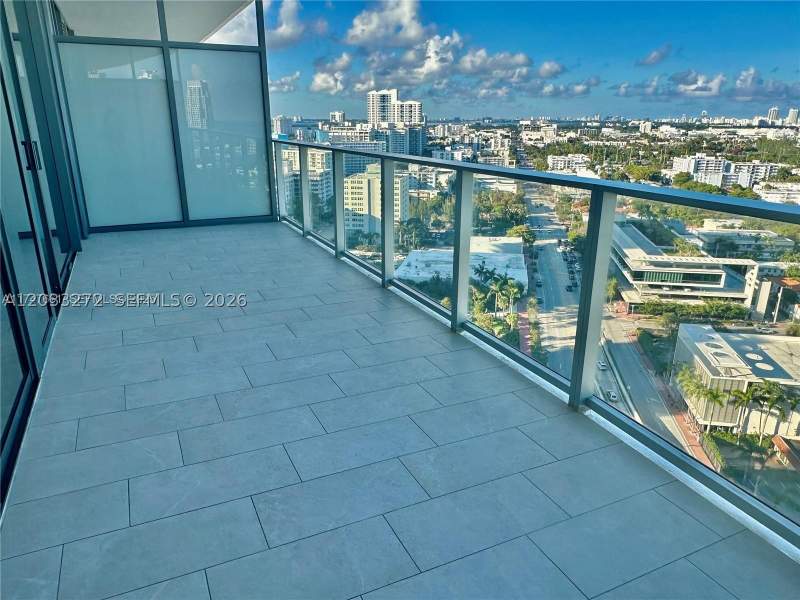 1 bedroom Condominium at 500 Alton Rd 2108, Five Park Condo, Miami Beach — photo 3