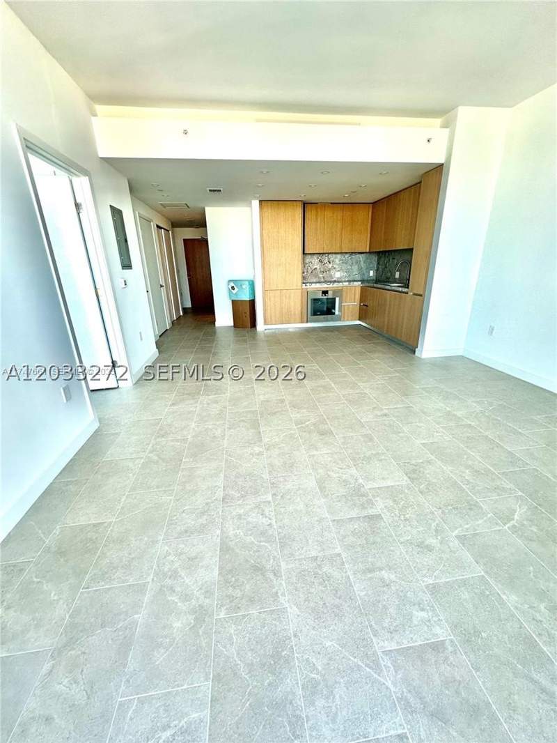 1 bedroom Condominium at 500 Alton Rd 2108, Five Park Condo, Miami Beach — photo 4