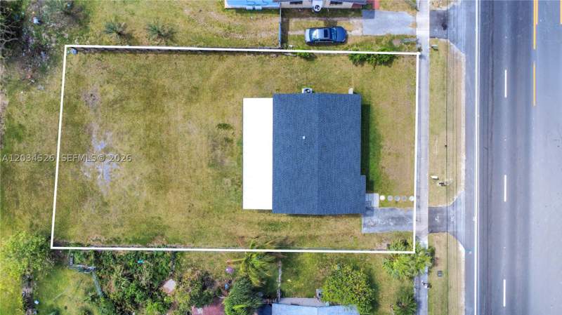 3 bedroom SingleFamilyResidence at 12840 SW 268th St, Pine Island Lake Sub, Homestead — photo 2