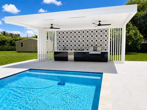 23710 SW 214th Pl, Homestead FL - photo 7 of 32