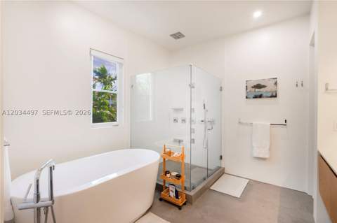533 Anastasia Ave 533, Coral Gables FL - photo 12 of 28