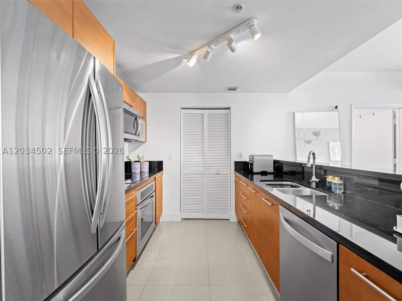 2 bedroom Condominium at 253 NE 2nd St 1801, Vizcayne South Condo, Miami — photo 4