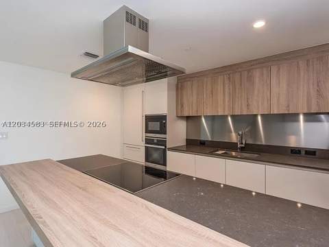 1000 Brickell Plz 3509, Miami FL - photo 9 of 25