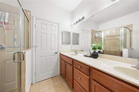 16958 SW 92nd St 16958, Miami FL - photo 18 of 40