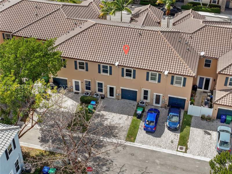 4 bedroom Townhouse at 16958 SW 92nd St 16958, Kendall Commons Residenti, Miami — photo 3