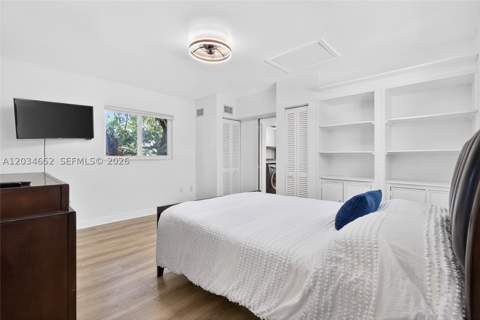 2431 SW 4th St, Miami FL - photo 10 of 26