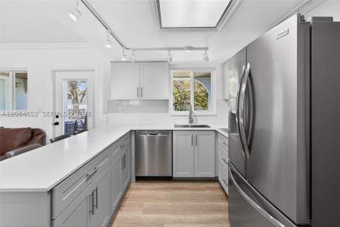 2431 SW 4th St, Miami FL - photo 8 of 26