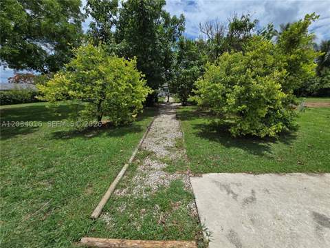 20595 SW 190th St, Miami FL - photo 13 of 26