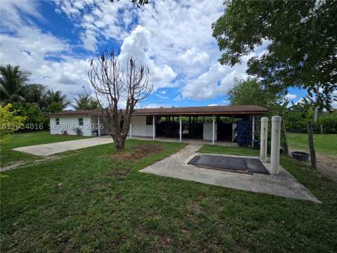 20595 SW 190th St, Miami FL - photo 6 of 26