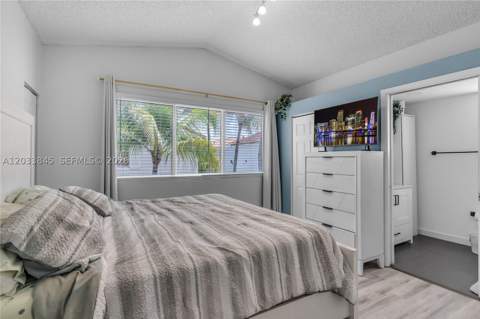 979 NW 126th Path, Miami FL - photo 14 of 45