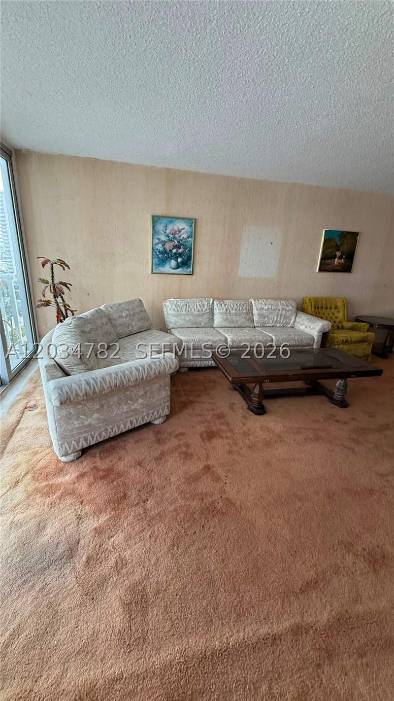 1 bedroom Condominium at 231 174th St 911, Winston Towers 400 Condo, Sunny Isles Beach — photo 2