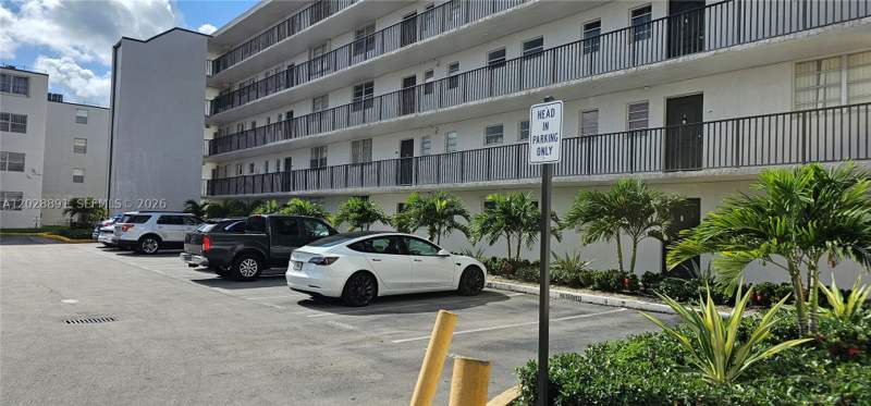 3 bedroom Condominium at 14170 SW 84th St 402-F, El Conquistador North Con, Miami — photo 2