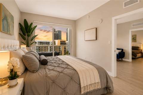 321 NE 26th St 806, Miami FL - photo 10 of 42