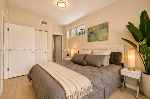 321 NE 26th St 806, Miami FL - photo 11 of 42