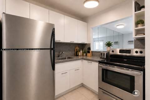 1441 Lincoln Court 417, Miami Beach FL - photo 8 of 18