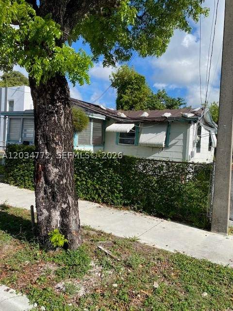 1 bedroom SingleFamilyResidence at 1239 NW 60th St, Orchard Villa Extension, Miami — photo 2