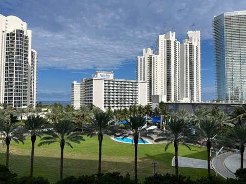 19370 Collins Avenue 623, Sunny Isles Beach FL - photo 21 of 27