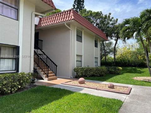 9710 Hammocks Blvd 204-31, Miami FL - photo 24 of 73
