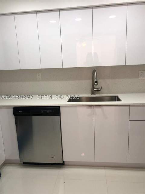 200 178th Dr 702, Sunny Isles Beach FL - photo 7 of 14