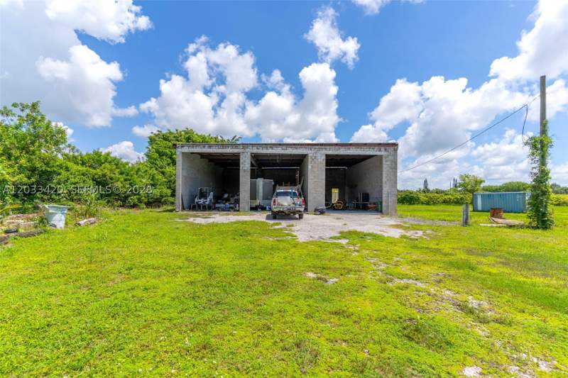 2 bedroom SingleFamilyResidence at 21025 SW 300th St, Redland Compouund, Homestead — photo 4