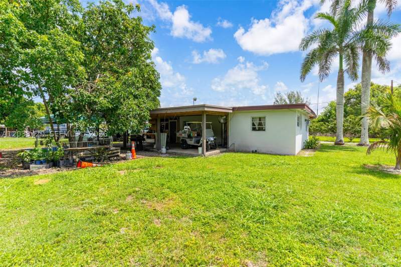 2 bedroom SingleFamilyResidence at 21025 SW 300th St, Redland Compouund, Homestead — photo 5