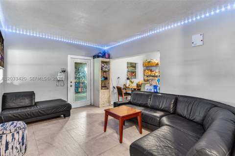 21025 SW 300th St, Homestead FL - photo 7 of 24