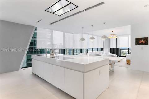 1000 Biscayne Blvd 3701, Miami FL - photo 21 of 35