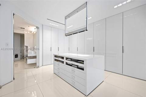 9703 Collins Ave 2000, Bal Harbour FL - photo 18 of 47