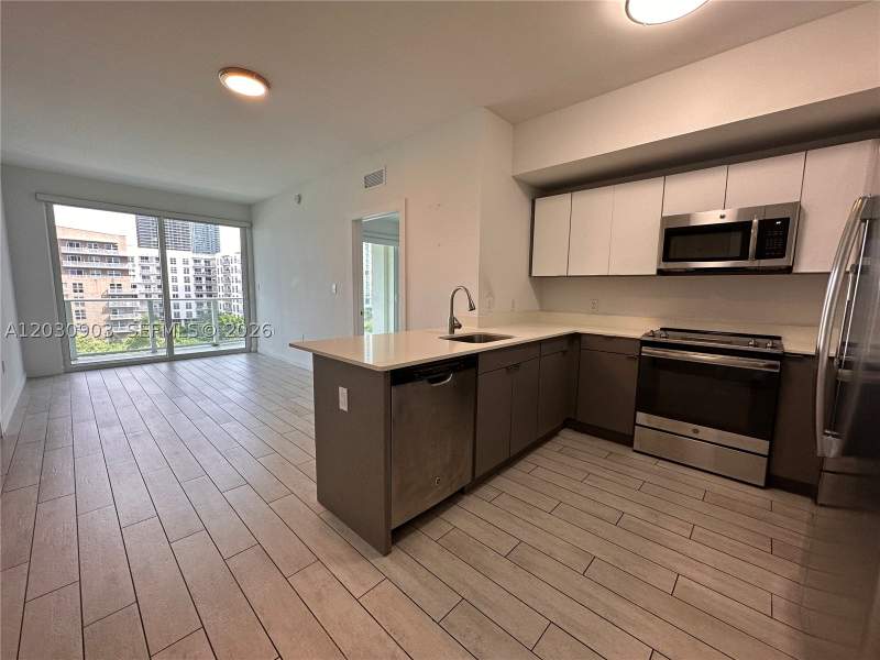 2 bedroom Condominium at 321 NE 26th St 601, 26 Edgewater Condo, Miami — photo 2