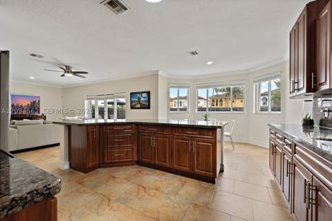 15651 SW 14th St, Miami FL - photo 22 of 56