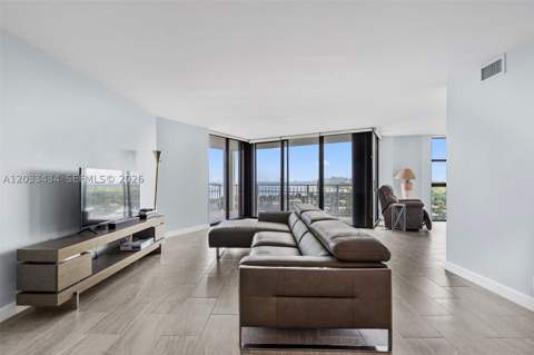 1000 Quayside Ter 1604, Miami FL - photo 6 of 54