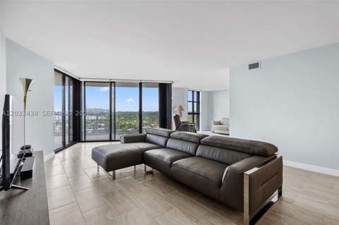 1000 Quayside Ter 1604, Miami FL - photo 9 of 54
