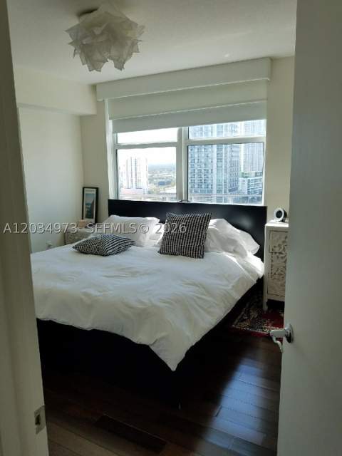 31 SE 5th St 2205, Miami FL - photo 10 of 13