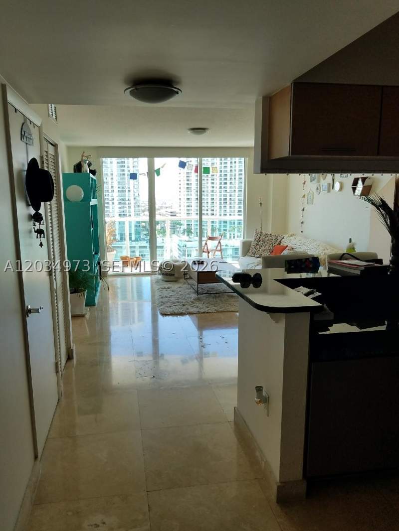 1 bedroom Condominium at 31 SE 5th St 2205, Brickell On The River N T, Miami — photo 4