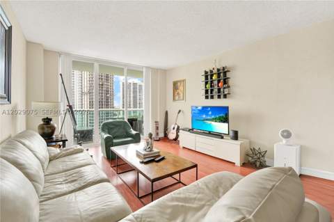 19390 Collins Ave 1419, Sunny Isles Beach FL - photo 7 of 22